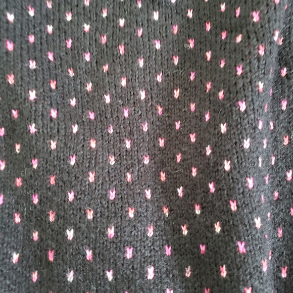 Torrid Cardigan Drop Shoulder V Neck Button Front Sweater Hearts Size 3X - Picture 5 of 8